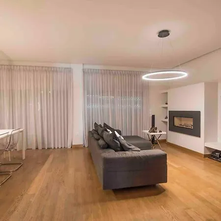 Luxury Living Apartment